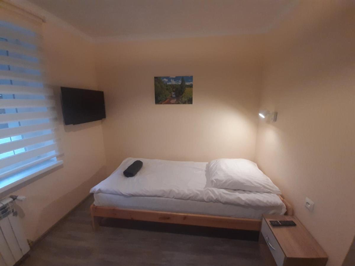 Tropikalna Odnowa Panzió Falkowo Kültér fotó