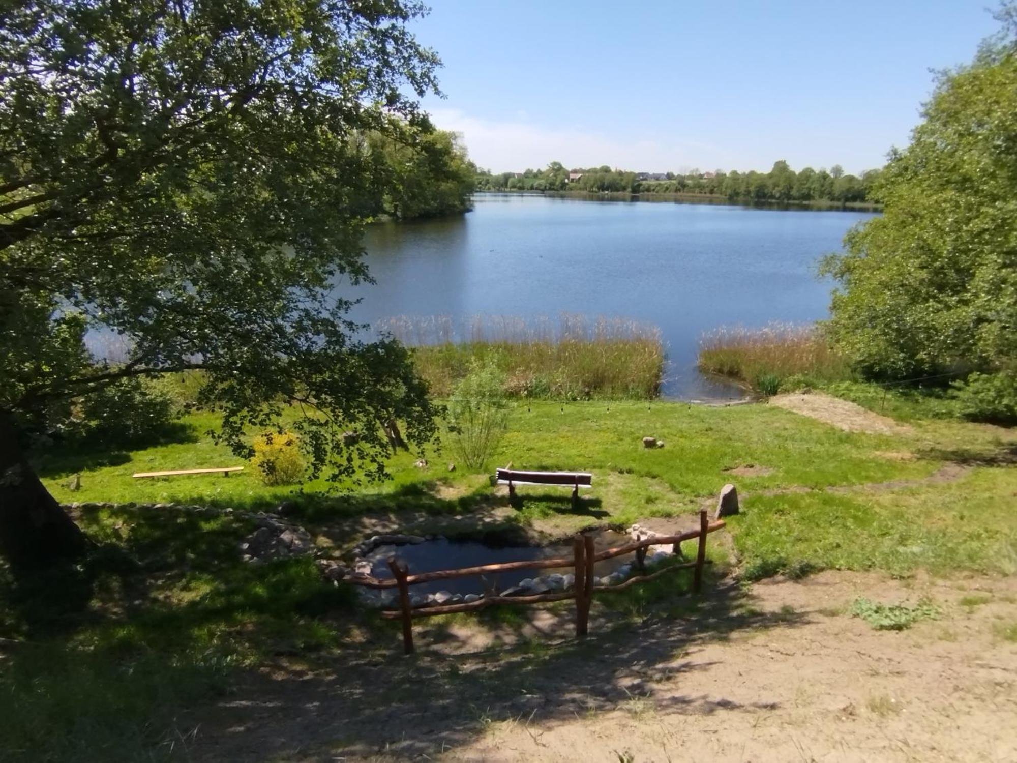 Tropikalna Odnowa Panzió Falkowo Szoba fotó