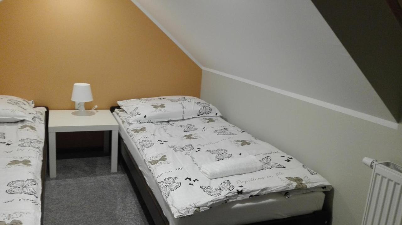 Tropikalna Odnowa Panzió Falkowo Kültér fotó